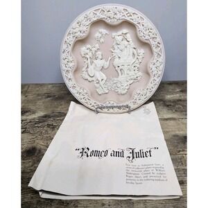 Shakespearean Lovers "Romeo & Juliet" Collectors Plate Incolay Studios 1988